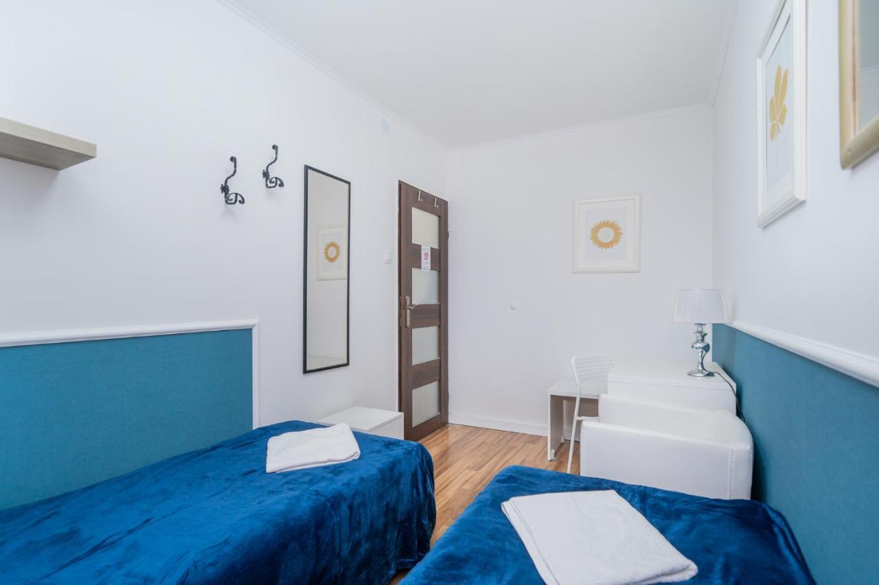 Unit Rooms Warszawa By Metro Rondo Onz Short Rent Idealne Pokoje Na Nocleg W Warszawie Zewnętrze zdjęcie