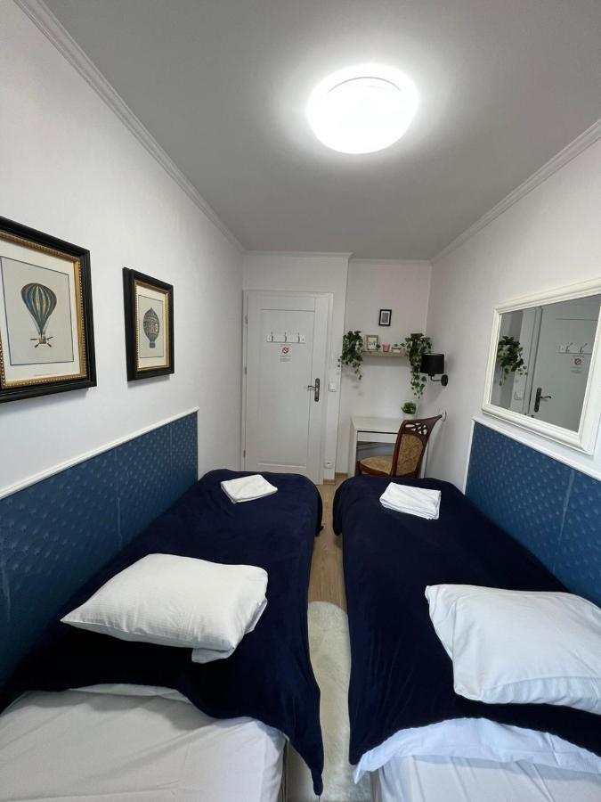 Unit Rooms Warszawa By Metro Rondo Onz Short Rent Idealne Pokoje Na Nocleg W Warszawie Zewnętrze zdjęcie