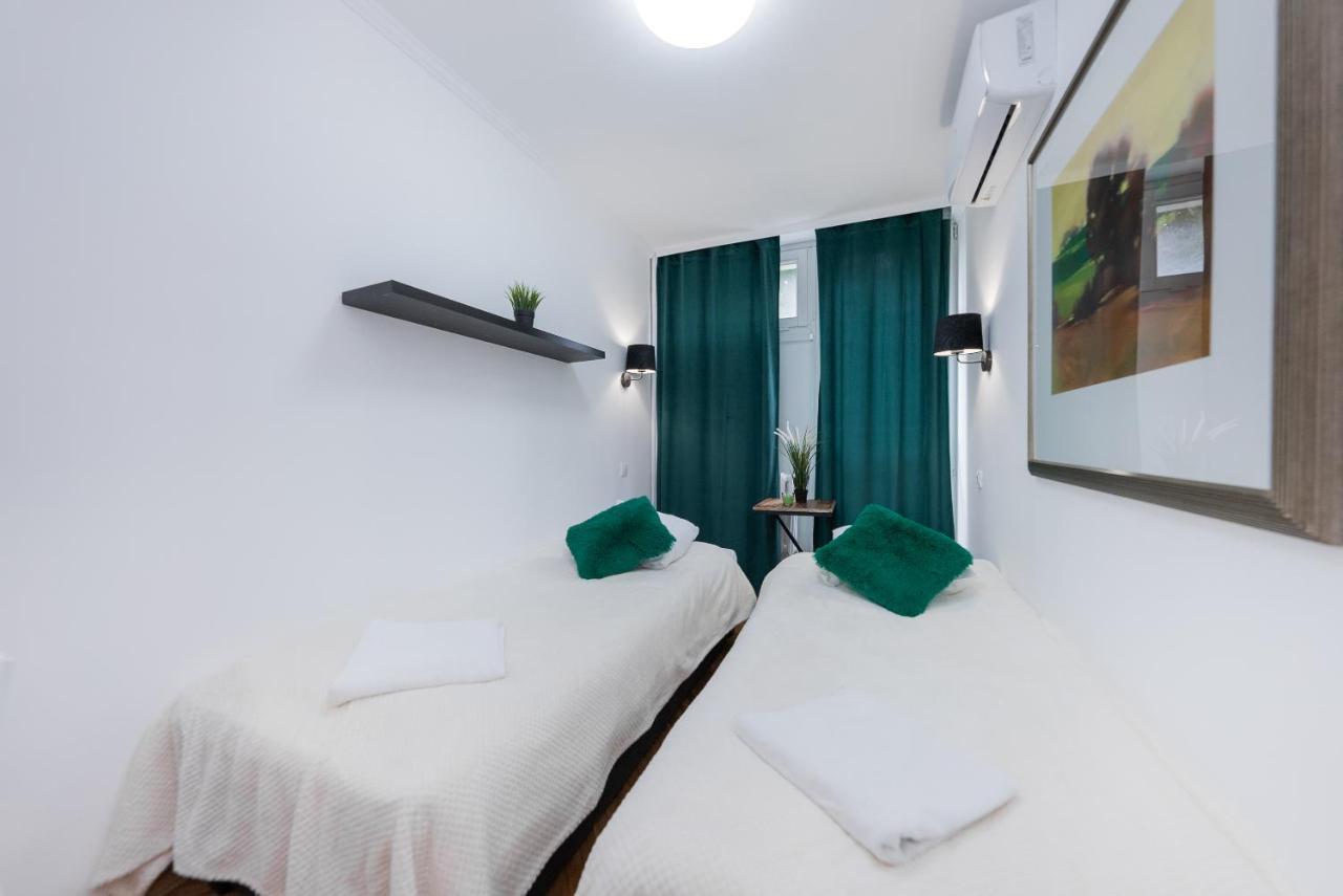 Unit Rooms Warszawa By Metro Rondo Onz Short Rent Idealne Pokoje Na Nocleg W Warszawie Zewnętrze zdjęcie