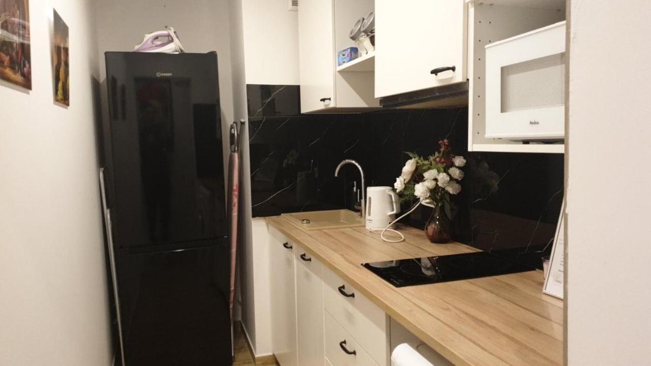 Unit Rooms Warszawa By Metro Rondo Onz Short Rent Idealne Pokoje Na Nocleg W Warszawie Zewnętrze zdjęcie